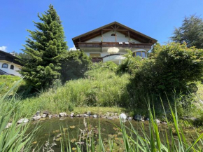 geräumige neu ausgestattete Ferienwohnung mit Seeblick und Bergpanorama